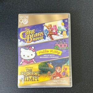 Hello Kitty Gold and Purple Doll Set